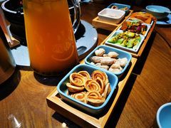 餐前开胃拼盘-甘家界柠檬鸭(安吉店)
