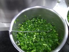 香葱-骏骏牛肉粉店(吉庆街店)