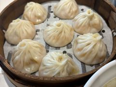 -馋三尺蟹粉小笼(人民广场店)