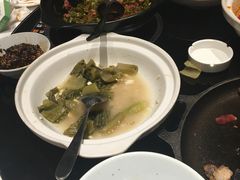 -黔蘑菇四季餐厅(观山湖店)