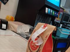 -塔斯汀中国汉堡(徐汇汇京广场店)