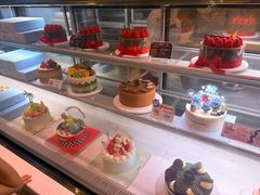-巴黎贝甜(大宁国际商业广场店)