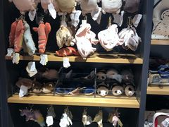 -九木杂物社(新奥购物中心店)