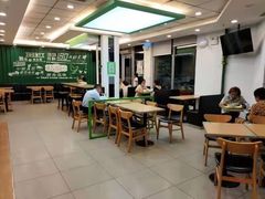 大堂-老乡鸡(武汉烽胜路店)
