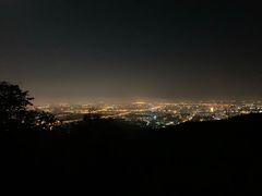 -鬼笑石后山停车场