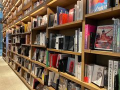 -茑屋书店(天目里店)
