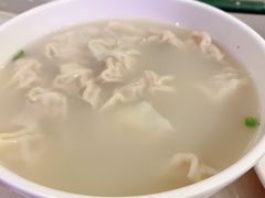 鱼汤馄饨-留芳·文旅古月楼(老街店)