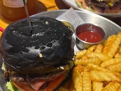 -Thanks美式餐厅(汉堡咖啡店)