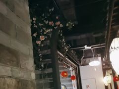 -韵秋荷(宝山龙湖天街店)