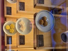 零售区-阮大兴糕团(滨江宝龙店)