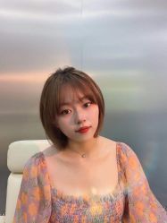 -Tloml salon