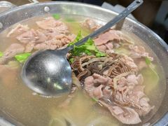 -肖四女乐山跷脚牛肉(世博源店)