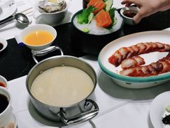 -红鼎豆捞·非遗鲍皇汤火锅(宝丰路店)