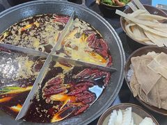 -谭记重庆老火锅(总店)
