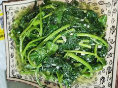 -范饭椰林川湘味海鲜·椰子鸡(三亚湾椰梦长廊店)