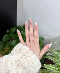 -H12 STAR日式美甲美睫专门店