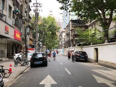 -董厨煨汤馆(车站路店)