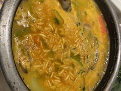 -维园悦谱·海派家常菜(乌鲁木齐南路店)