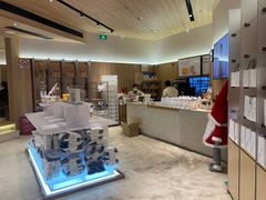 -银座仁志川·生吐司专门店(香港广场店)