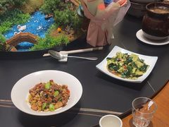 -呷湘厨·鱼汤捞饭·剁椒鱼头·辣椒炒肉(国家会展中心店)