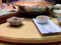 -野山舂·贵州现舂酸汤火锅(鸿通城店)