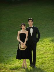-樱花婚纱摄影