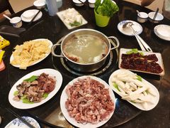-麒麟羊庄酒店内庭院(新风街豪威麒麟店)