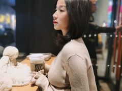 -星巴克臻选(济南恒隆店)