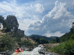 -虎啸峡漂流