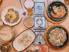 自剪泡菜-神仙雪浓汤(弘大店)