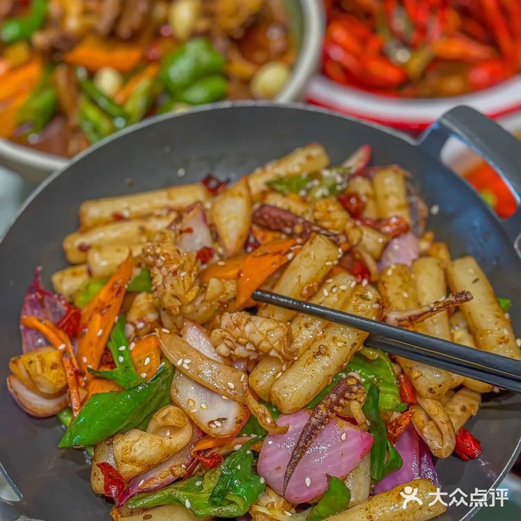 小龙虾界卷王出现！这家店我真的会n刷！！