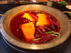 -王婆乔鲜鱼自助火锅(蜀汉路店)