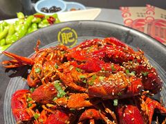 -肥肥虾庄·金牌油焖大虾(汉口城市广场店)