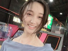 -嘿哟动霸CHUA·新潮玩运动娱乐中心·蹦床滑冰团建乐园
