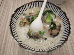 -鲜越鲜鱼粉(财富购物中心店)