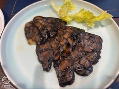 -湖畔鲁菜·二十年老字号餐厅(大明湖店)