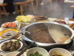 -罗大姐重庆市井老火锅(海丰店)