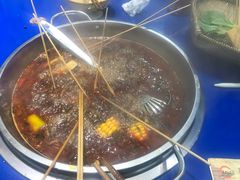 -马路边边·成都串串(翠柏路店)