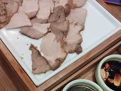肖叔熏肉-满园烤鸭·春饼(太原街万达店)
