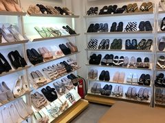 -hotwind热风(世纪东方广场店)