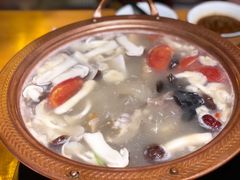 铜锅腊排骨火锅-民食香·腊排骨野生菌美食(木府店)