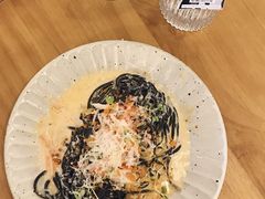 蟹肉海胆酱墨鱼汁意面-CHILLAX轻乐时(侨建·Hi City店)