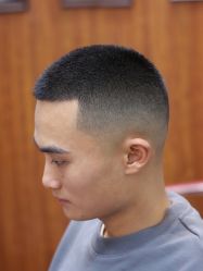 -贝勒爷专业男发