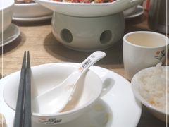 -爱碗亭·鲜炒湖南菜(壹城中心店)