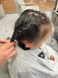 -PE SALON