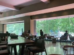 -星巴克臻选(南京艾尚天地店)