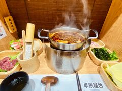 红锅-独食火锅·半米屋台(望平街店)