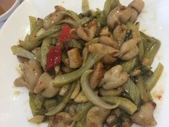 酸菜炒大肠-御信客家王(洛溪店)