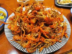 -琥珀老六龙虾(四里河店)