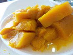 -小昆山服务区-停车场